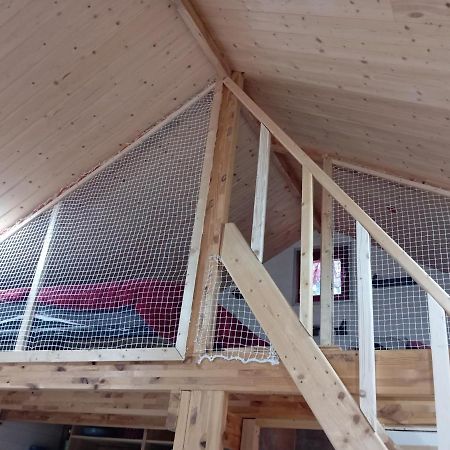 La P'Tite Maison Bois Du Herisson Menetrux-en-Joux Extérieur photo