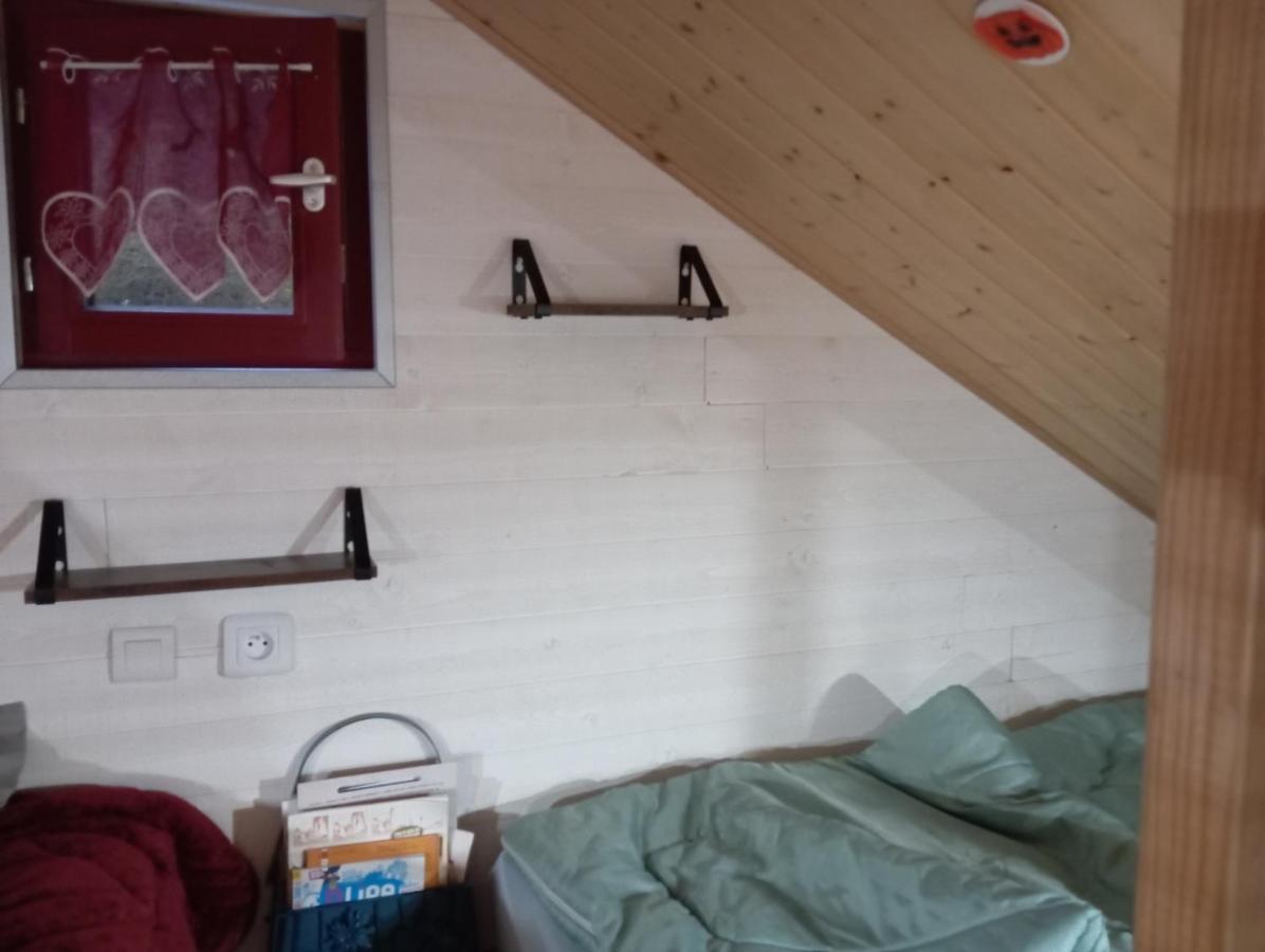 La P'Tite Maison Bois Du Herisson Menetrux-en-Joux Extérieur photo
